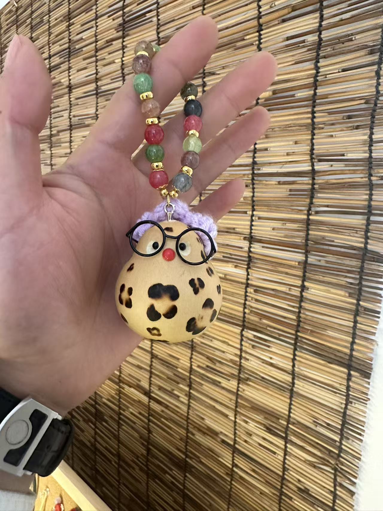 Crafting and branding chubby gourd figurines