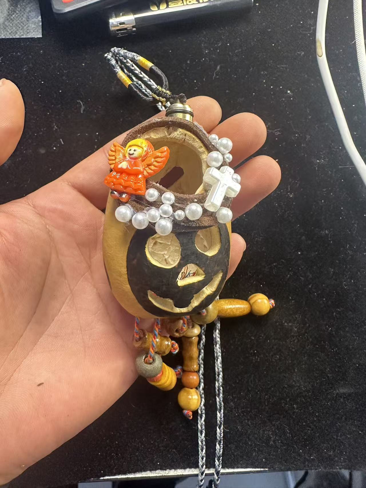 Halloween gourd lantern